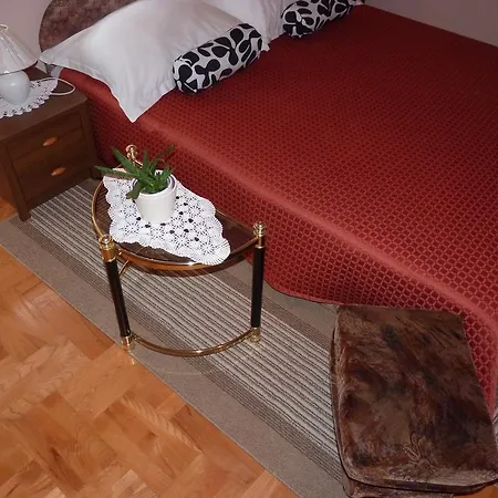 White Lady Apartment Okrug Gornji